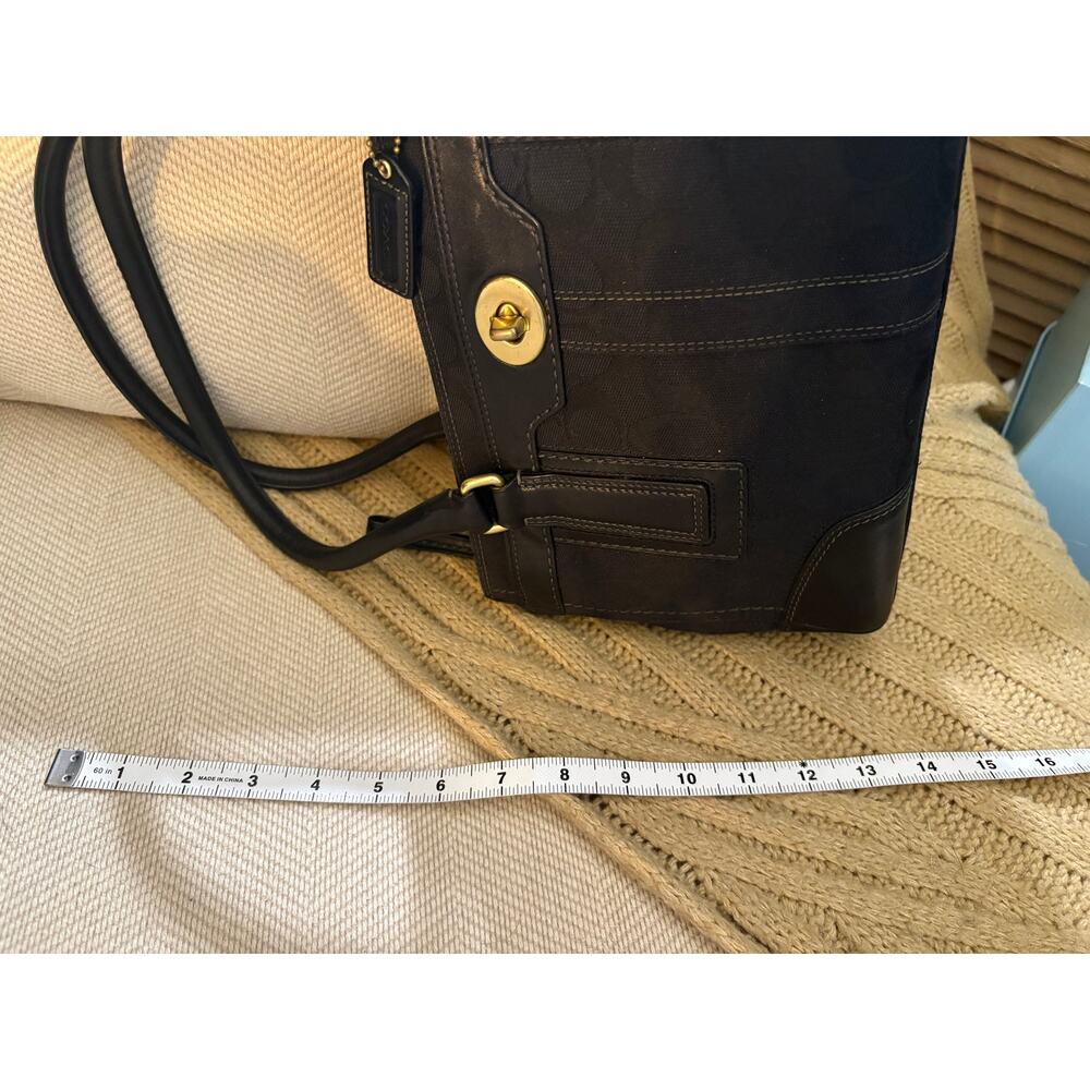 Coach Hamptons Signature Carryall Tote 11062 Black Y2K - Picture 11 of 12